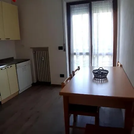 Le-z-aravi-orazio Apartment *